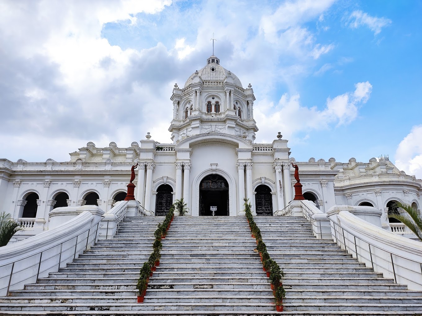 Ujjayanta Palace